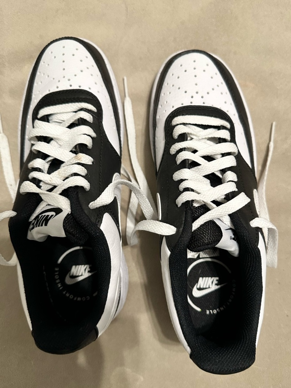 Nike Black and White Low-Top Trainers
